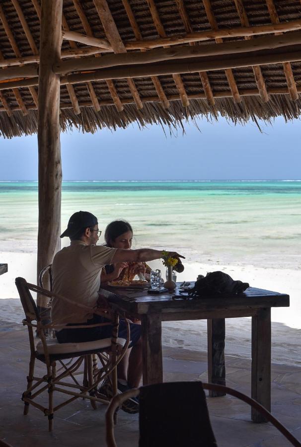 Ndame Paje Hotel Luaran gambar